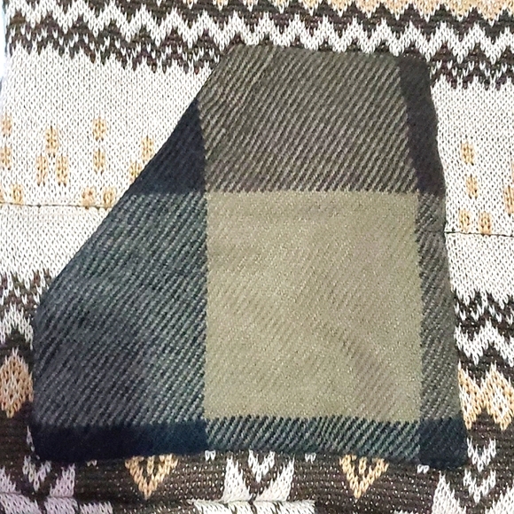 Sweater Project Retro Brown & Tan Grandpa Plaid Chunky Hooded Buttoned Jacket - Picture 5 of 14